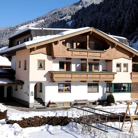 Ferienwohnungen Rahm Mayrhofen Quarto foto